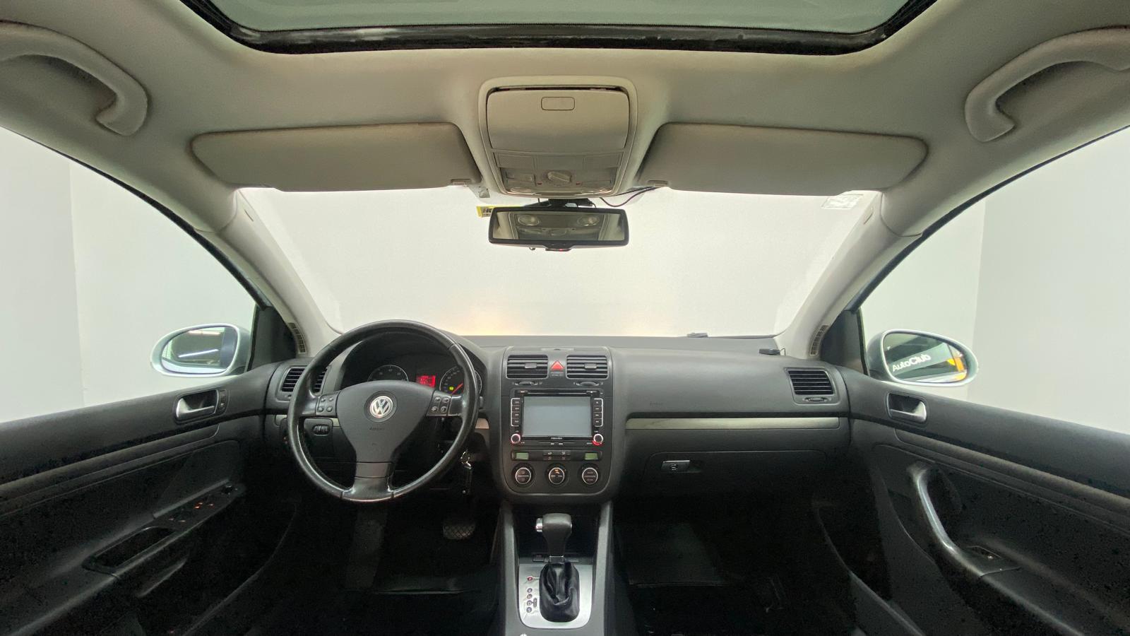 VOLKSWAGEN GOLF 8